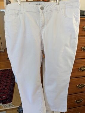 Lane Bryant White Denim Crop Pants, Women's Plus 18